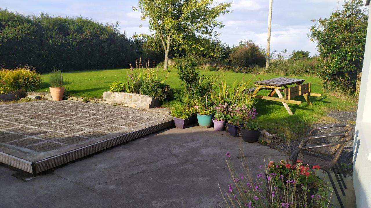 Lovely Cosy Cottage Close To Atlantic Beaches Dromore West 외부 사진